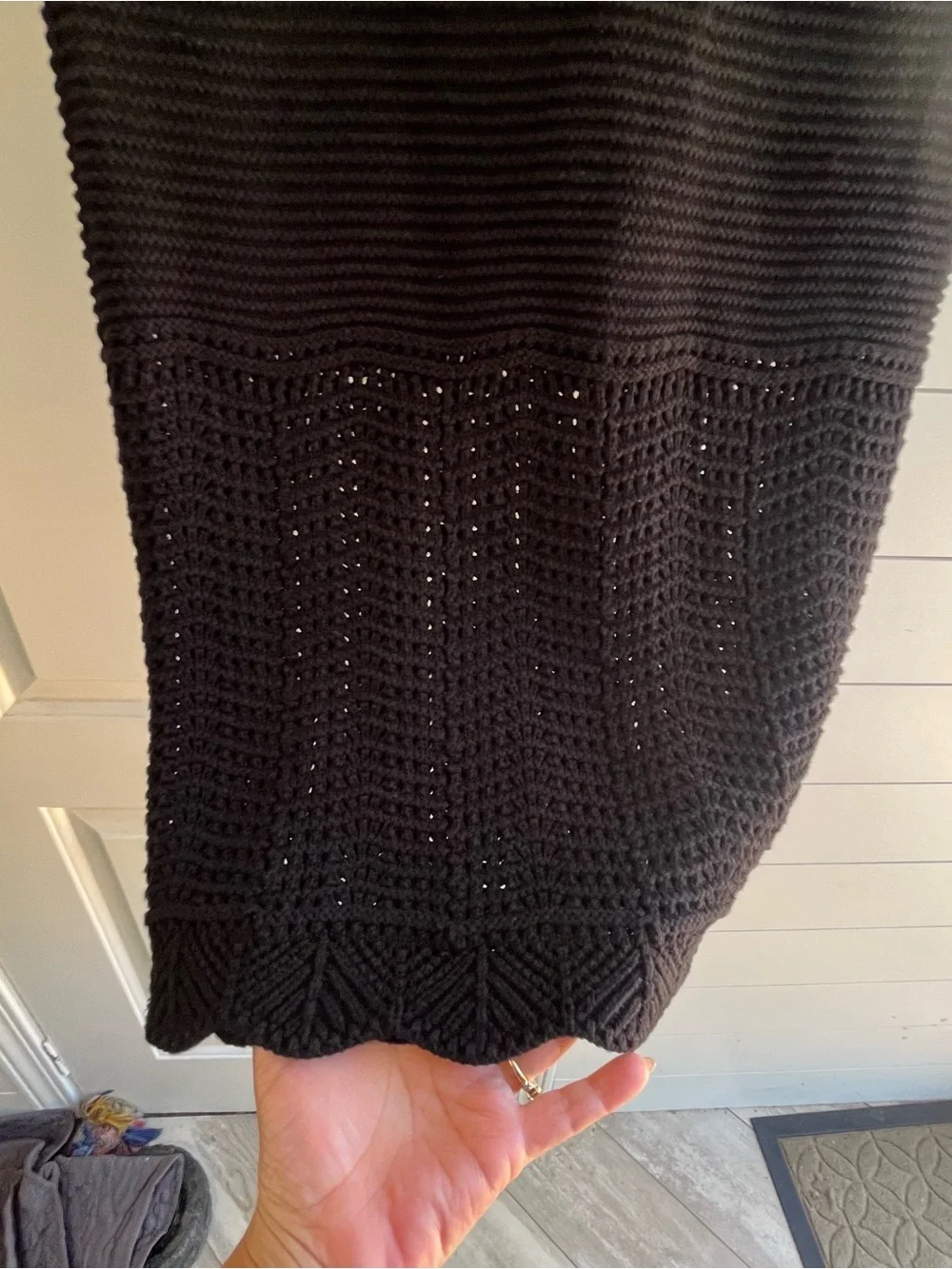 House of Harlow 1960 Black Knit & Crochet Bodycon Midi Skirt SZ XS
